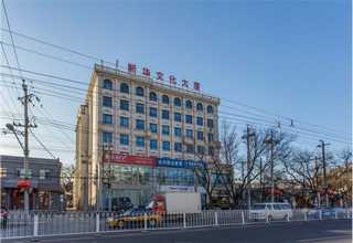 楼宇壁挂广告机价格